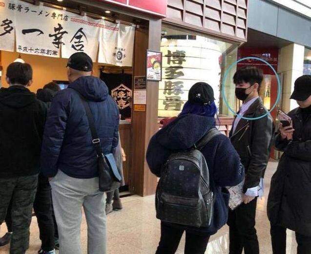 接地气!网友吃饭偶遇杨洋 赵丽颖黑粉搞事情羊毛忙为爱豆打Call