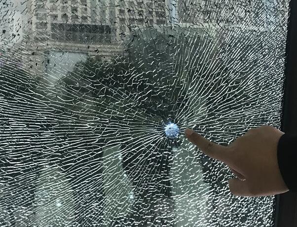 ����!С�����������Ϯ ��������˲�䱻�������顱��ɡ�������