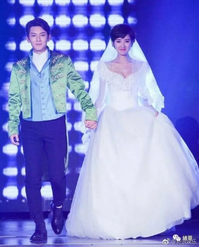 毛晓彤首度谈分手：两人已经见过双方父母 去年10月结束