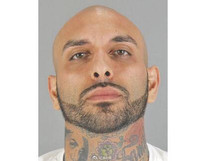 时任男友Kaveh Bayat