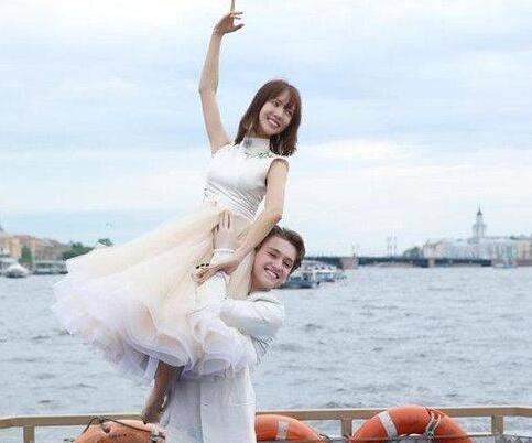 星途暗淡!金晨再度败诉 提前解约唐人的行为确实违反了合约