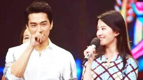 刘亦菲宋承宪真正分手内幕:埋头于演技中，自然而然就疏远了