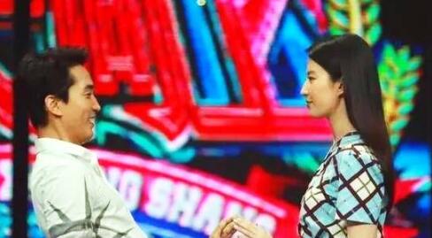 刘亦菲宋承宪真正分手内幕:埋头于演技中，自然而然就疏远了