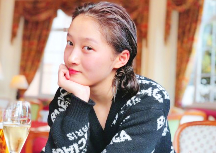 关晓彤素颜近照曝光你能认出来吗?自称“我素颜可好看了” - 文娱 - 舜网新闻