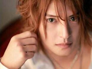 日本最帅男公关陪聊1小时要100万日元 一条一希经常收到豪礼