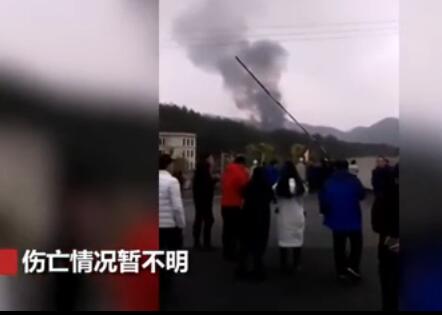 突发！贵州绥阳飞机坠落 系空军一架飞机在飞行训练中失事