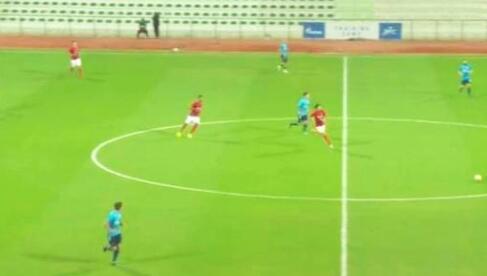 连丢2球！恒大1-4泽尼特 下半场对方开角球被头球顶进