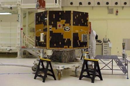 惊呆了!失联卫星被找回仍有信号 