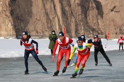 黄河首次变身赛道助力2022北京冬奥会 320名选手角逐竞技