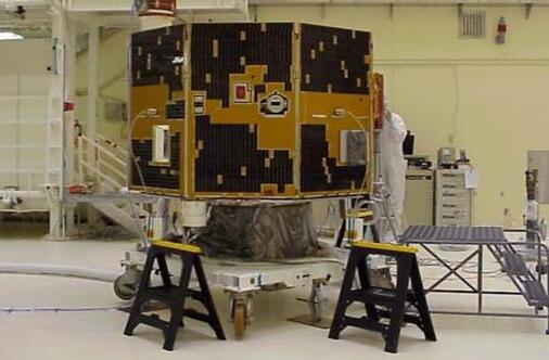 惊掉下巴！失联10余年卫星被找回 业余天文爱好者意外发现卫星信号