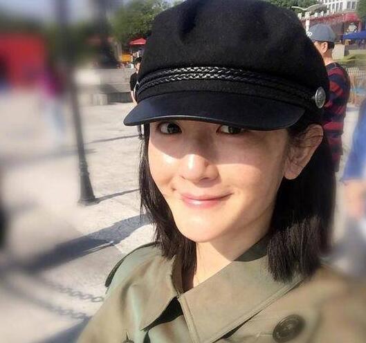 ����Ӯ�ң�л���ػ�˫��̥Ů �����͸�л��Ů���ǳ�ϲ���İ�ɫ����