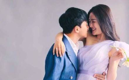 谢娜喜得双胞胎女儿张杰喜当爸 娱乐圈双胞胎扎堆