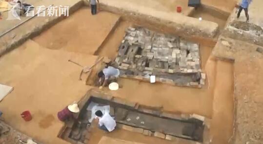 活久见！古墓发掘出房产证 原来距今有2000多年历史买地券长这样