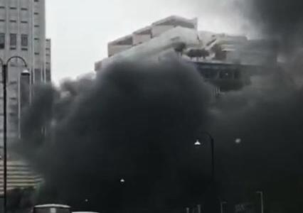 港尖沙咀突发大火 现场有大量浓烟冒出警方赶赴！