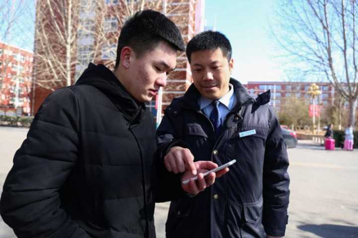 济南汽车总站南区开通定制式“学子直通车”服务