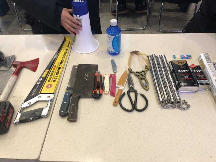 注意了!榴莲、臭豆腐也上火车禁带物品目录