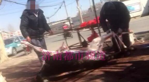 Ϊ֤��¿������ ���ϼ���·һ̯�����ֻ�¿���׳���Ѫ��