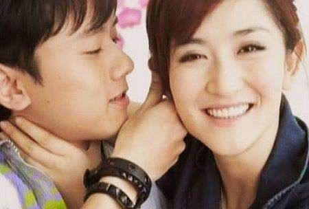 万分煎熬！谢娜产后饮食曝光讲究真多 忍剧痛接受宫底按压