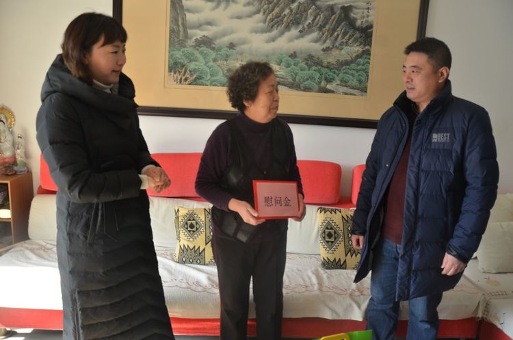 温暖过大年：宝华街街道开展春节前走访活动