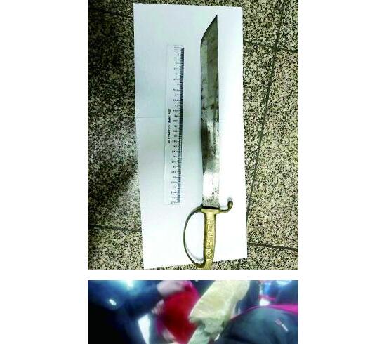 红秋裤裹刀！北京铁警春运行拘首例携带管制刀具男子