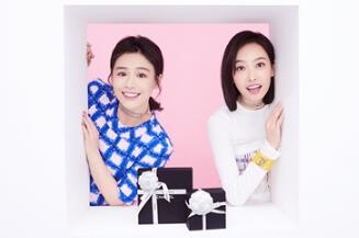 马思纯宋茜拍写真 香奈儿情人节大促请来两大元气美女