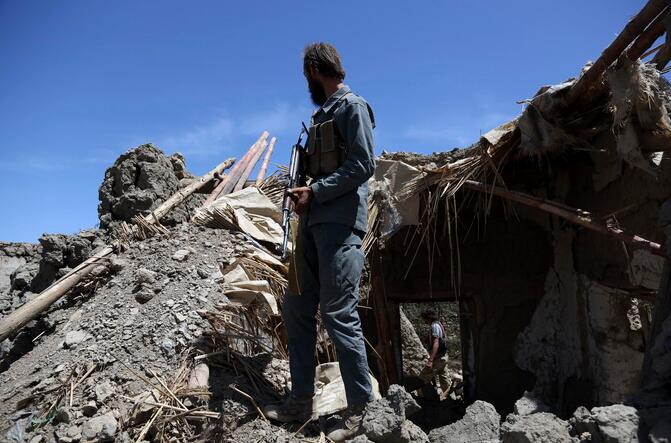 美军在叙发动空袭 土耳其警告在叙美军：小心被误伤