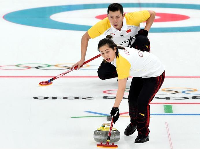 冰壶混双完胜芬兰 王芮和巴德鑫10比5战胜卡斯特和兰塔迈基(图)