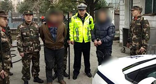 哭笑不得!小偷尾随货车偷菜 被民警追堵时翻墙跳进看守所