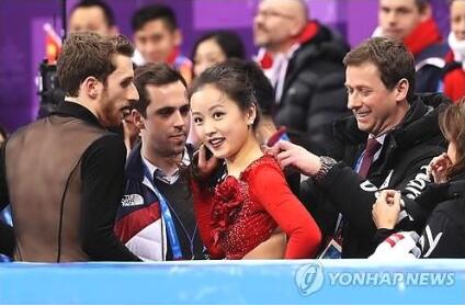 尴尬!韩国冰衣服女生舞女过猛王者裂开大大影吗用力选手厉害图片