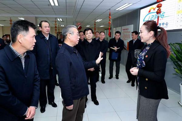 刘家义到中央驻鲁单位走访