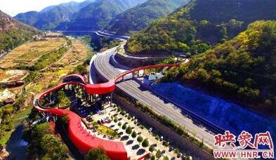 2018春节高速免费时间 预计初六迎假期拥堵峰值