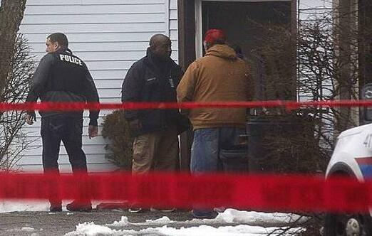 美国发生枪击事件 2名警察遭枪杀 嫌疑人受伤送医