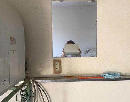 龌龊!公司浴室藏摄像头 6名在日中国女研修生