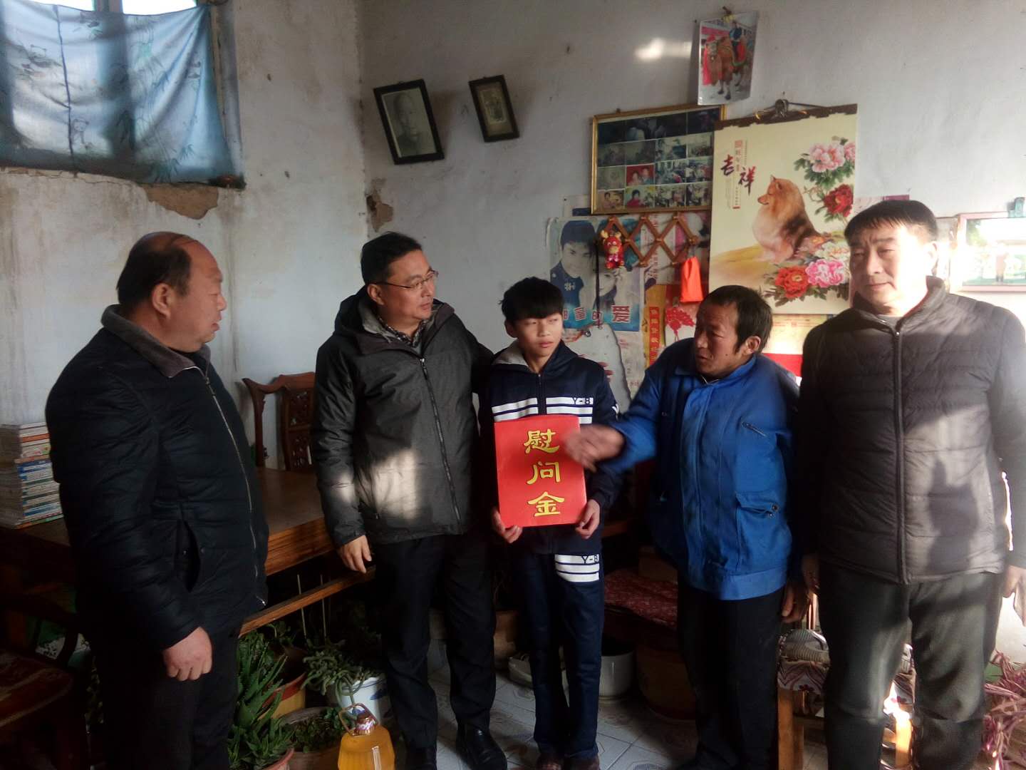 长清区：人大代表送温暖 浓浓关怀显真情