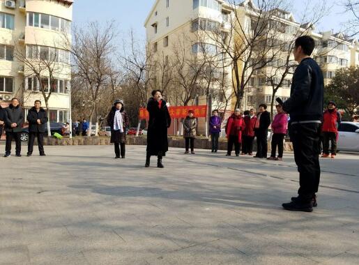 银座花园社区邻里大拜年 趣味互动增进邻里往来