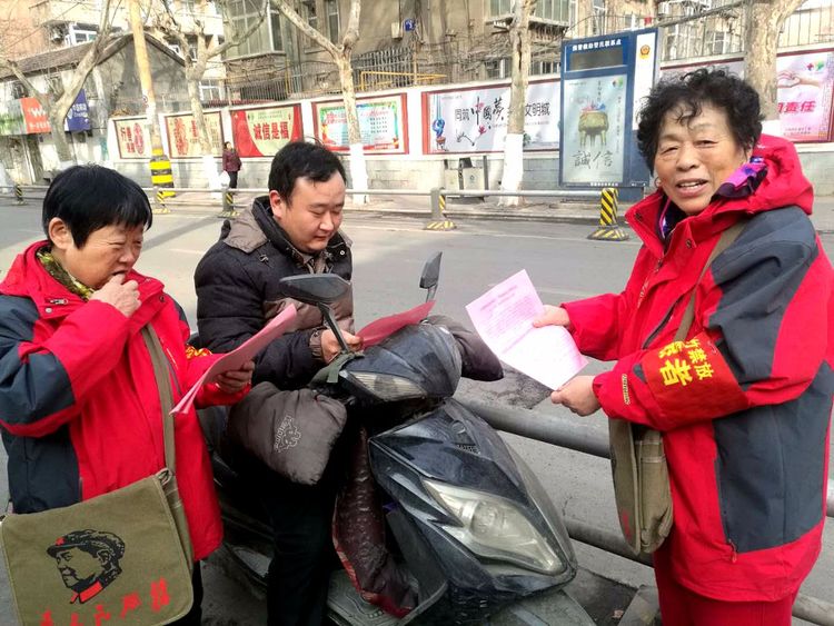 市委宣传部督导组到市中区检查烟花爆竹禁放工作