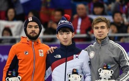 �����׸���ȡ���ʸ���˶�Ա ��ѡ����������