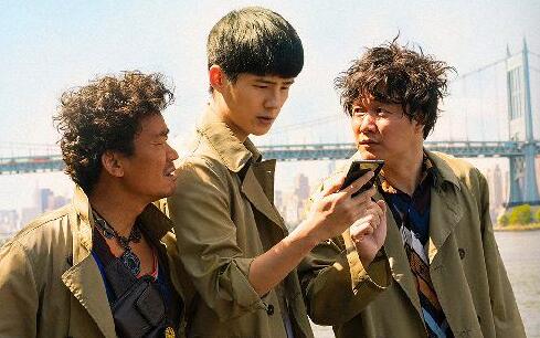 《唐人街探案2》破16亿领跑春节档 徐峥赞:打