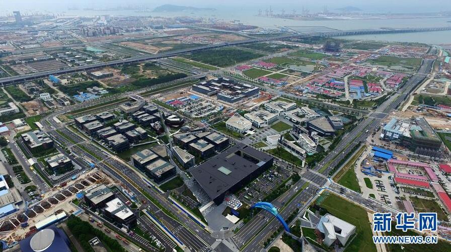 ��д��ʱ���ĸ���ƪ�¡�����ϰ��ƽͬ־Ϊ���ĵĵ�����ȫ����ĸ���ʾ¼