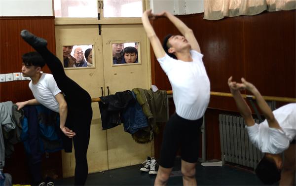 艺考上演“00后”的《芳华 》