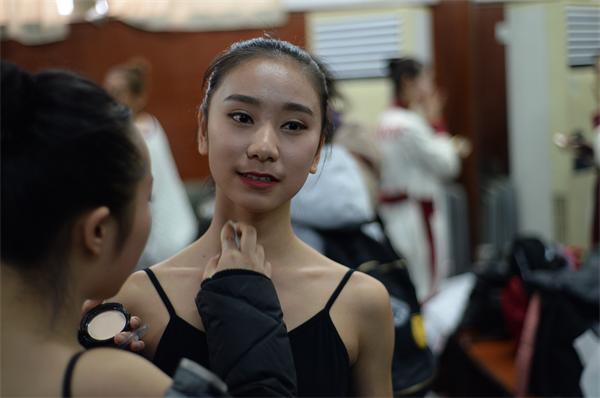 艺考上演“00后”的《芳华 》