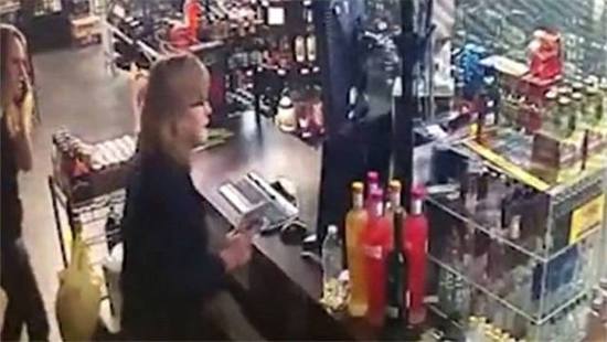 ����ͻ�䣡���ٷ���ĸŮ���� �뺷����