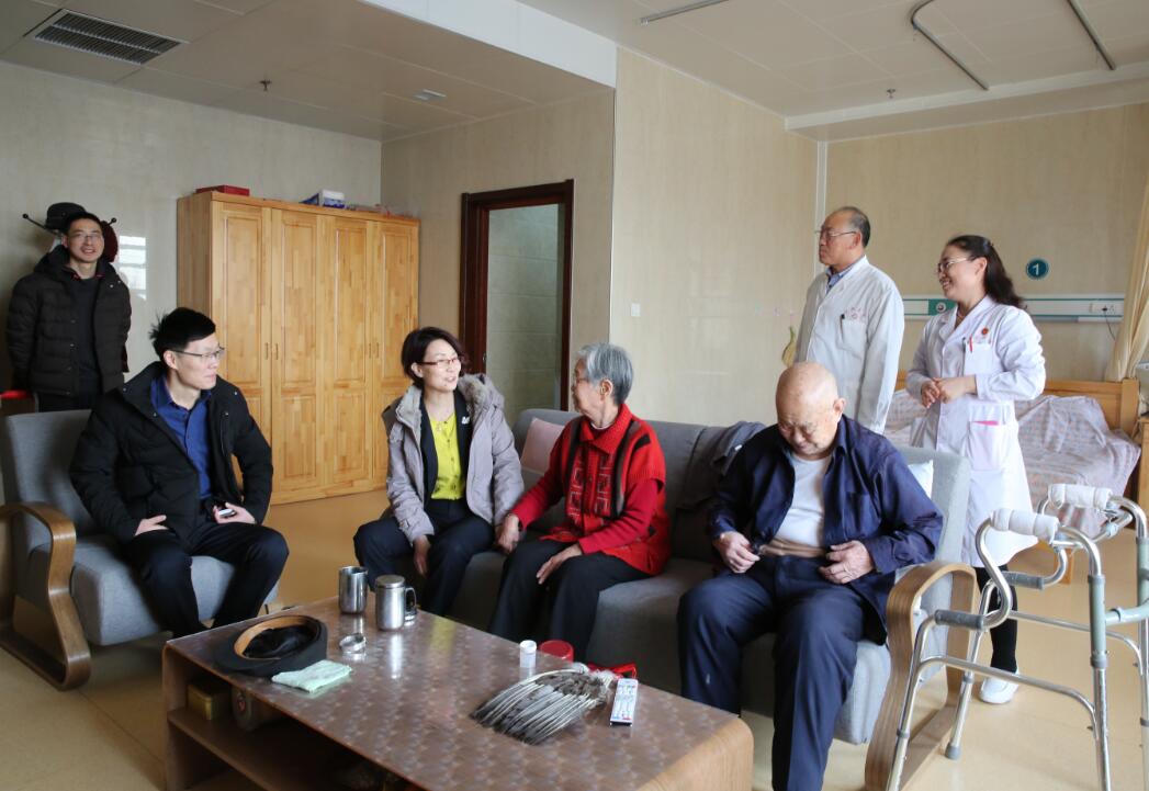 滨州农银人寿开展孤寡老人春节慰问活动