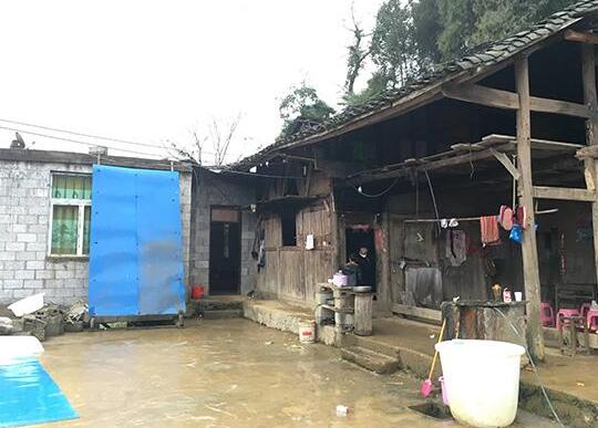 26岁女子要求离婚被丈夫在面部连划7刀 警方妇联介入