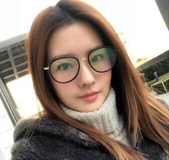 放闪!吴克群认爱陈语安 