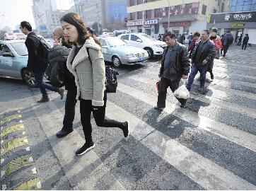 济南不文明出行行为明显减少 礼让当先城市有爱