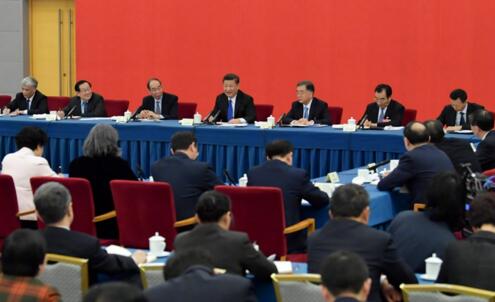 习近平在看望参加政协会议的民盟致公党无党派人士侨联界委员时强调:坚持多党合作发展社会主义民主政治 为决胜全面建成小康社会而团结奋斗
