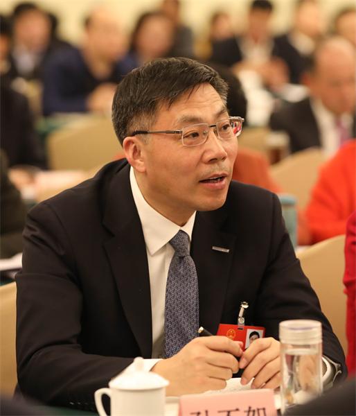 部分住鲁全国人大代表热议政府工作报告—— 听了总理作的报告，更有干劲了！