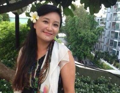 贾玲姐姐照片曝光 曾是电视台主持五官标致气质佳