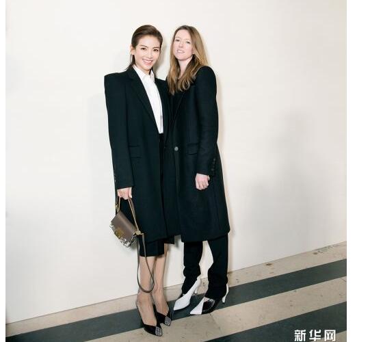 惊艳十足！刘涛晒巴黎看秀照颜值爆表 po与黄晓明王源